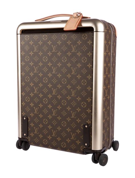 louis vuitton horizon 55 suitcase.